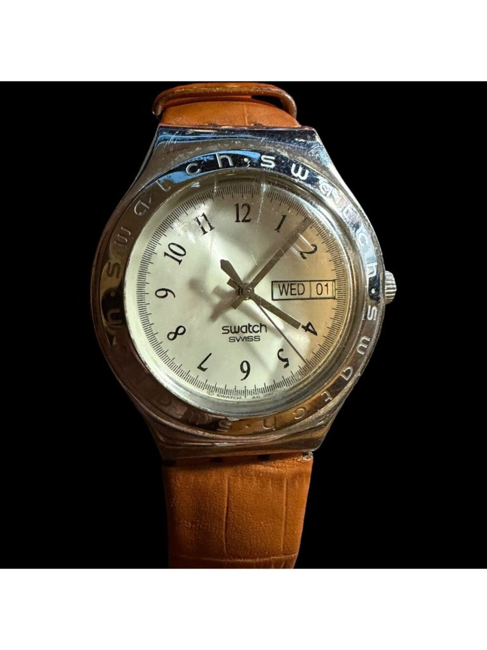 Vintage Swatch Swiss Watch With Brown Leather Strap & Day-Date Display